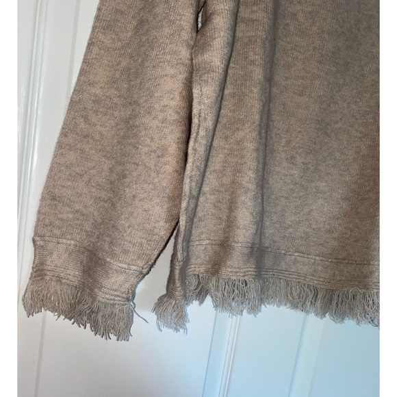 Promesa Fringe Sweater - Picture 4 of 6